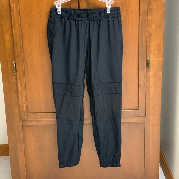 Fabletics track cargo pants joggers small mesh knee panels elastic waist - Picture 1 of 5